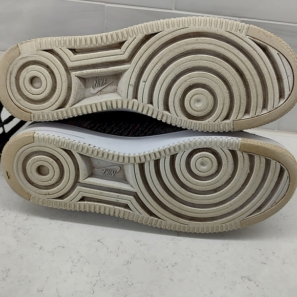 NIKE AIR FORCE 1 ULTRA FLYKNIT MID SHOES SIZE 9.5 - Picture 6 of 7